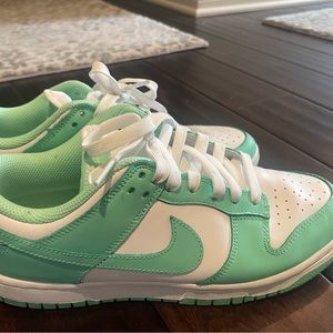 Nike Low Dunks